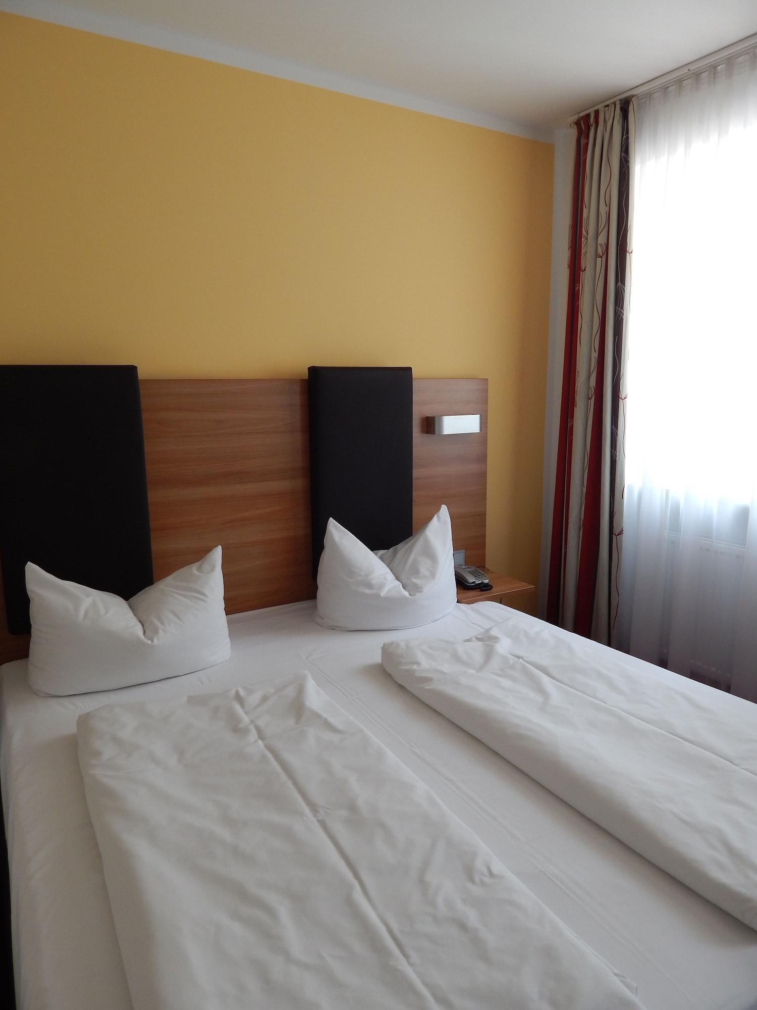 Hotel Andra Muenchen Экстерьер фото