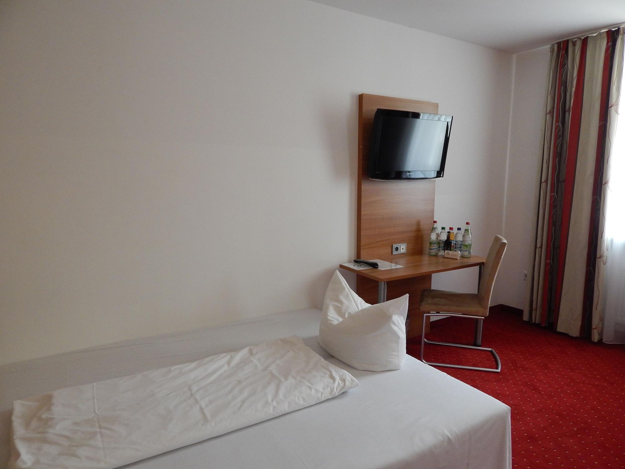 Hotel Andra Muenchen Экстерьер фото