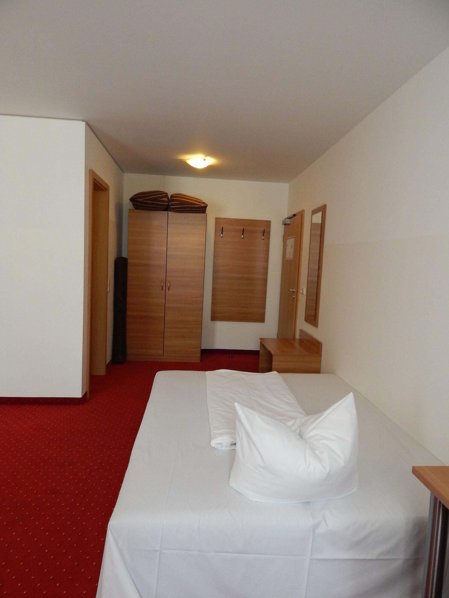 Hotel Andra Muenchen Экстерьер фото