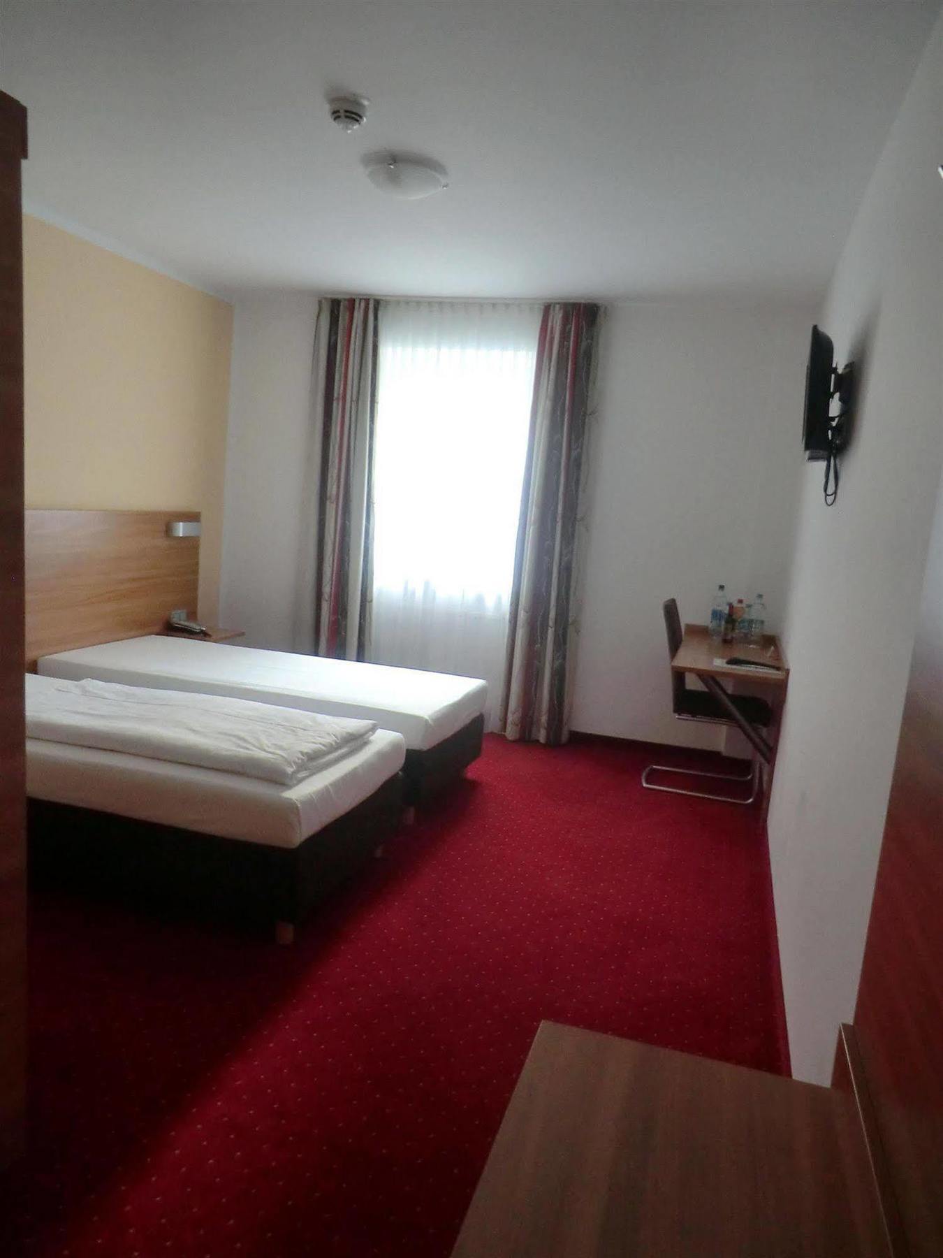 Hotel Andra Muenchen Экстерьер фото