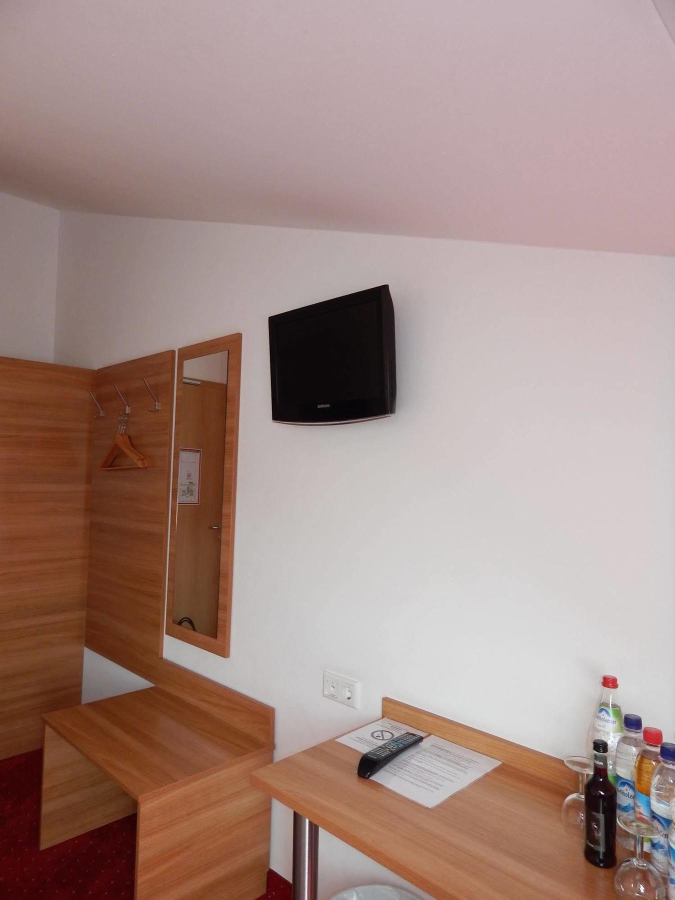 Hotel Andra Muenchen Экстерьер фото